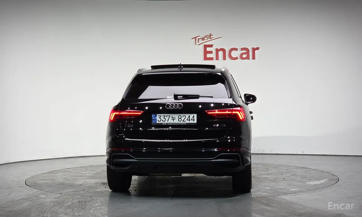 Фото 4 - Audi Q3