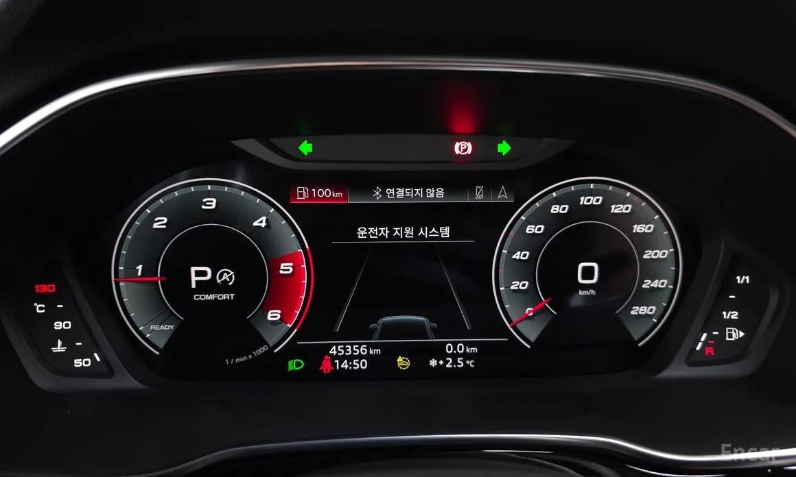 Фото 8 - Audi Q3