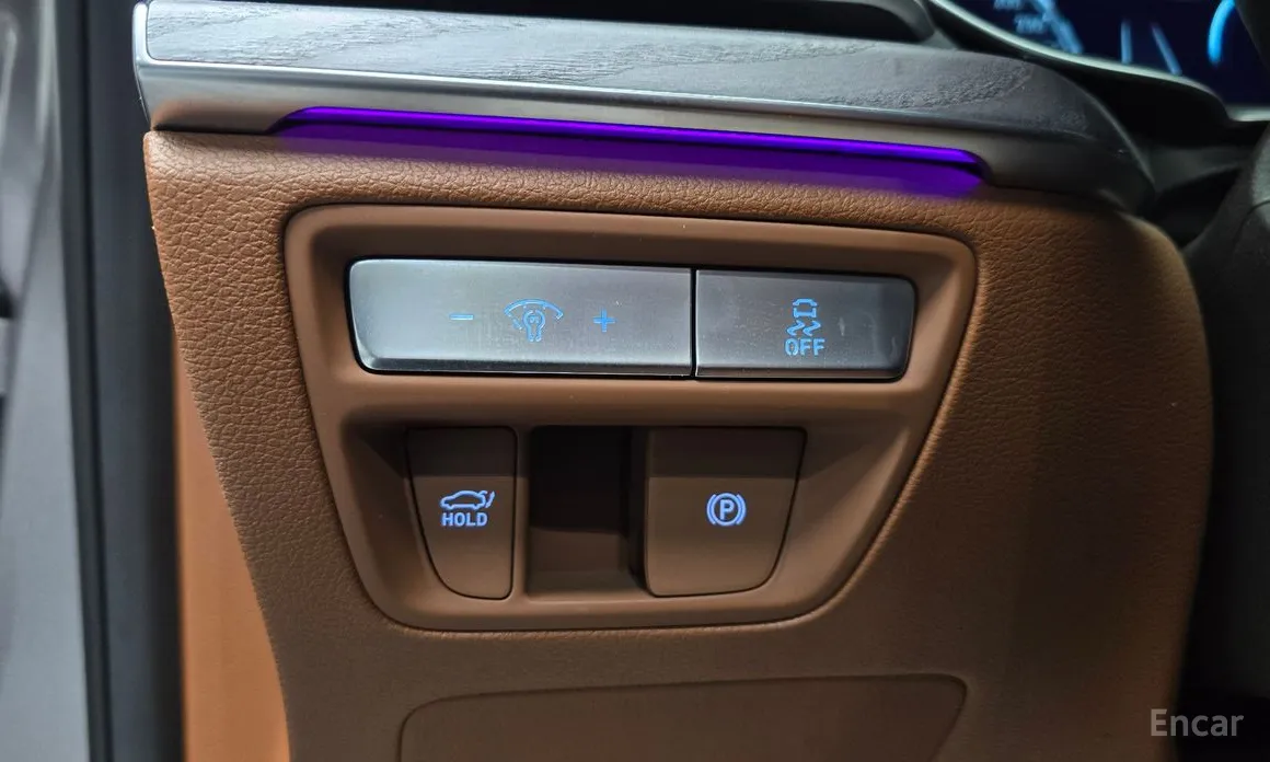 Фото 14 - Genesis G80