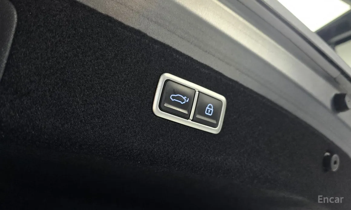 Фото 18 - Genesis G80