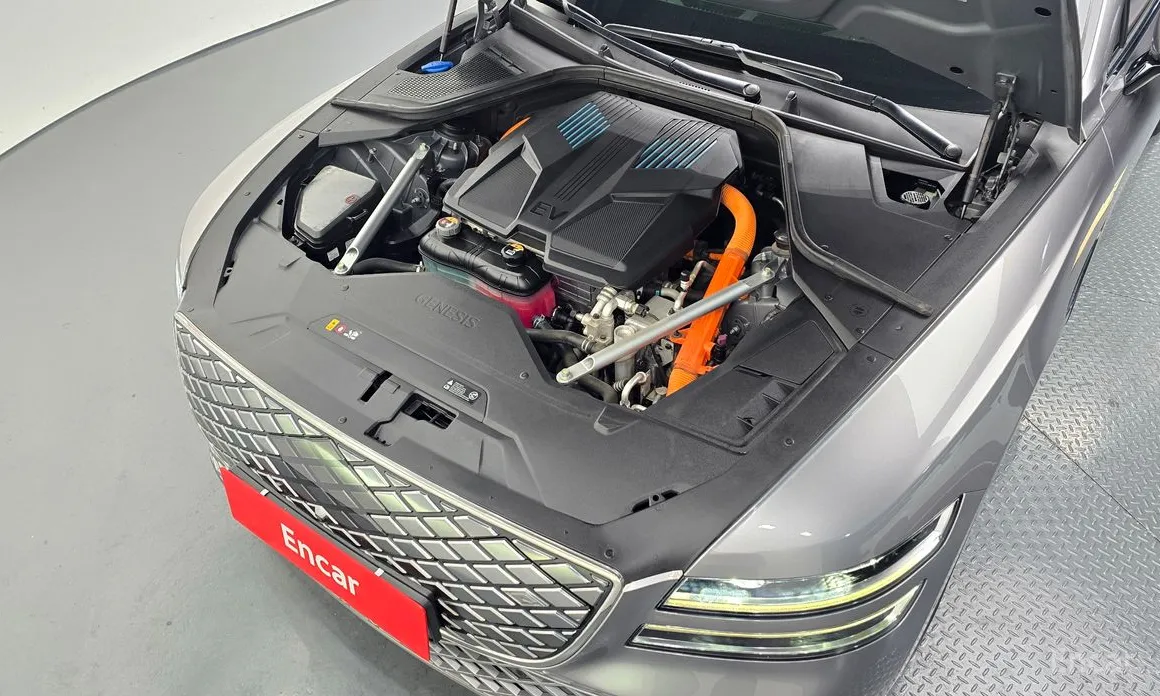 Фото 6 - Genesis G80