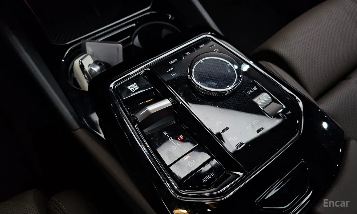 Фото 9 - BMW 5 Series