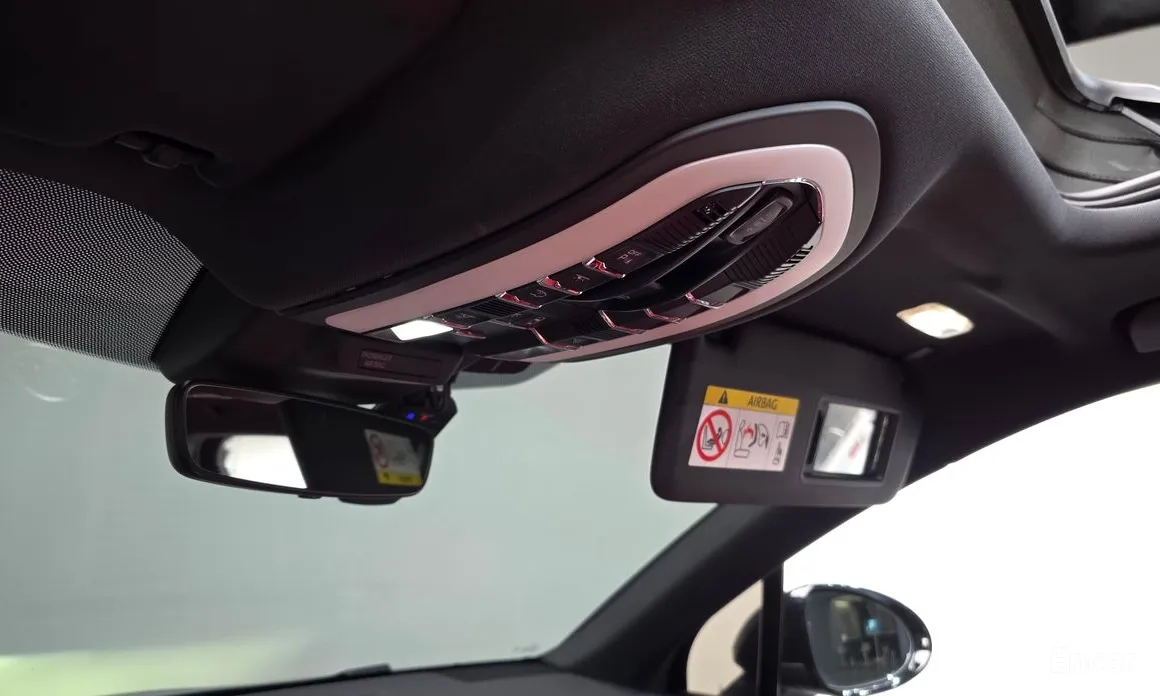 Фото 17 - Porsche Macan