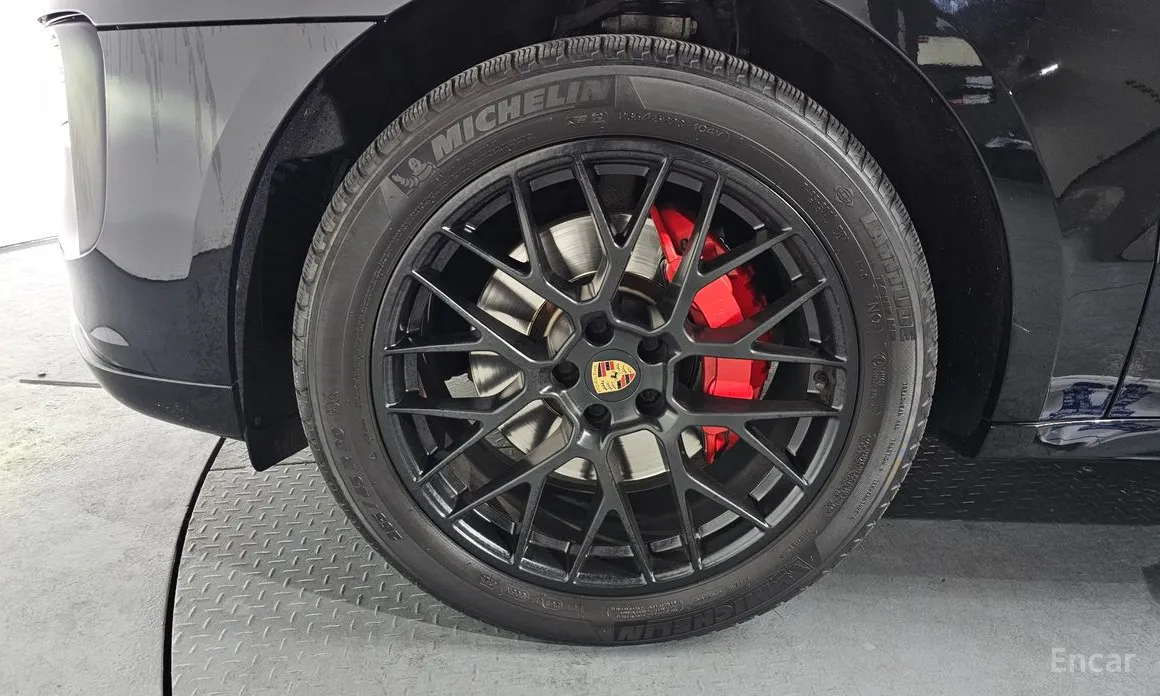 Фото 5 - Porsche Macan