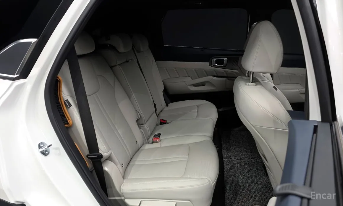 Фото 12 - Kia Sorento