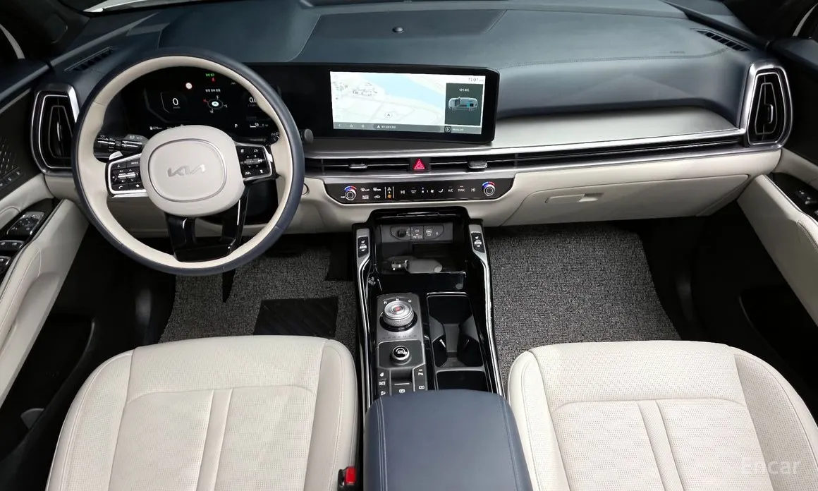 Фото 7 - Kia Sorento