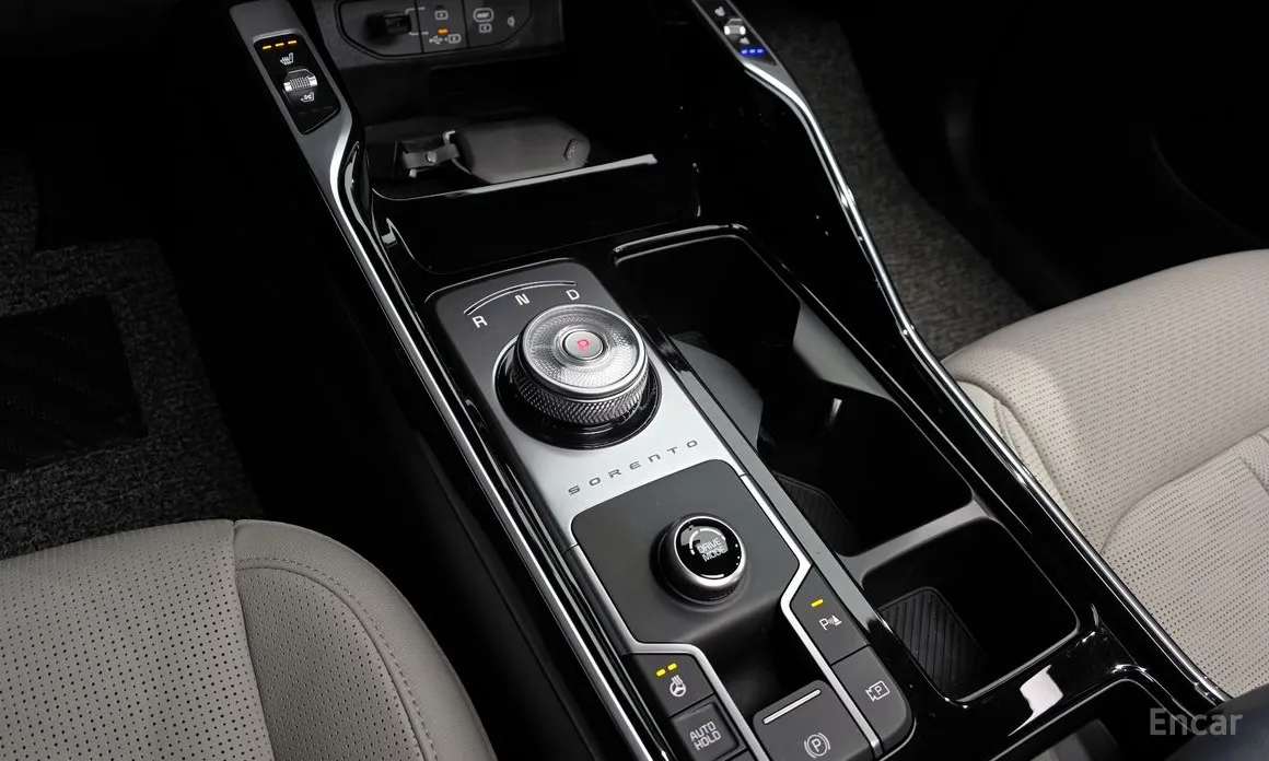 Фото 9 - Kia Sorento