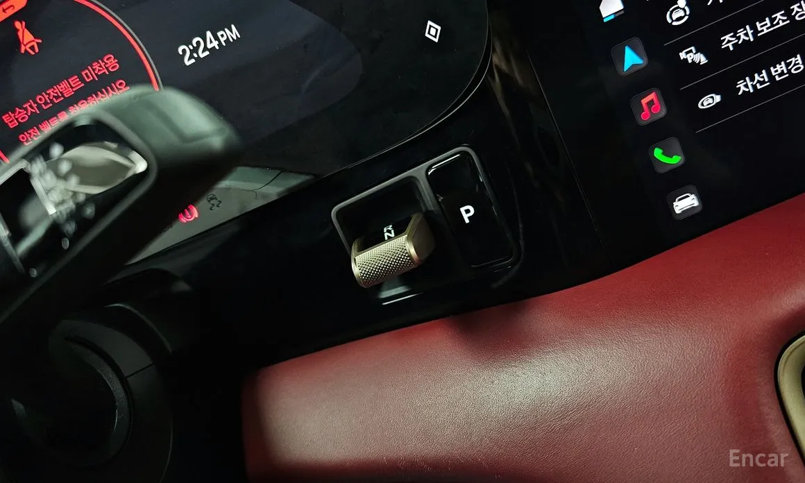 Фото 9 - Porsche Taycan