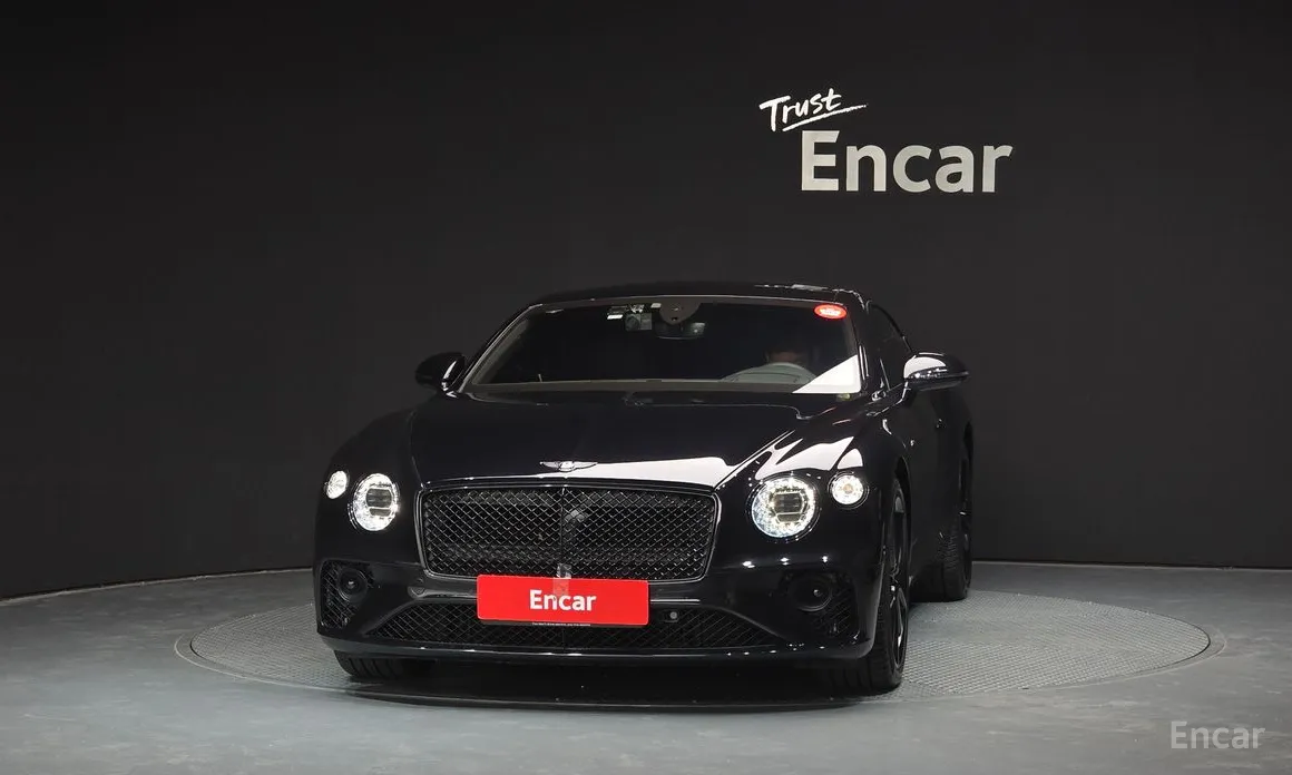 Фото 3 - Bentley Continental GT