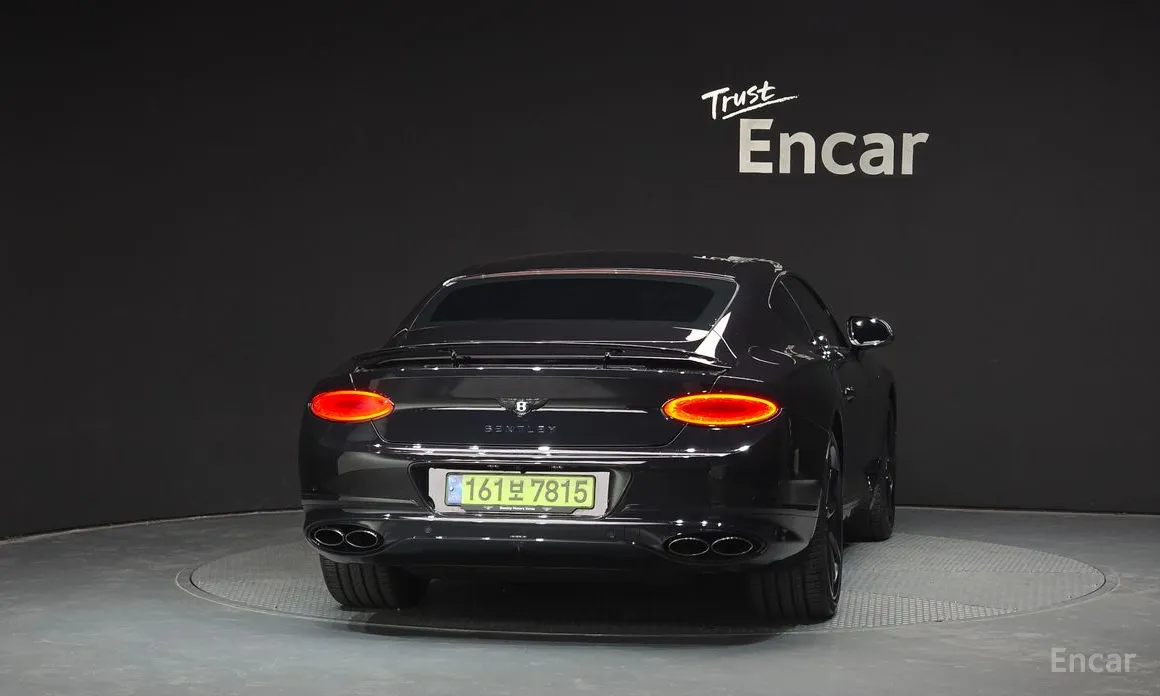 Фото 4 - Bentley Continental GT