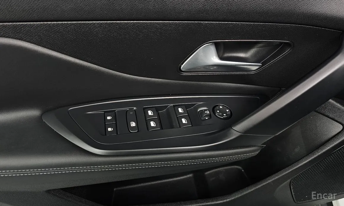 Фото 17 - Peugeot 408