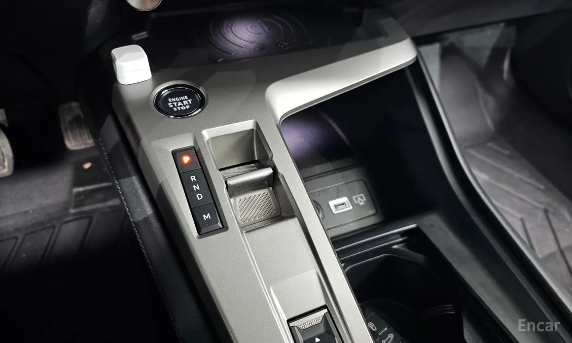 Фото 9 - Peugeot 408