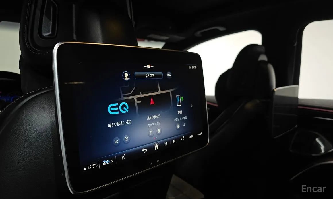 Фото 17 - Mercedes-Benz EQS