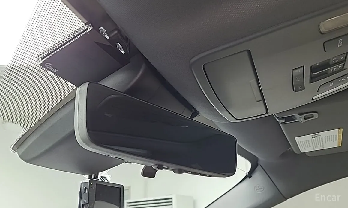 Фото 12 - Toyota Sienna