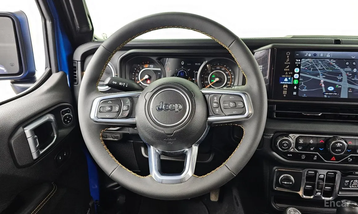 Фото 13 - Jeep Wrangler