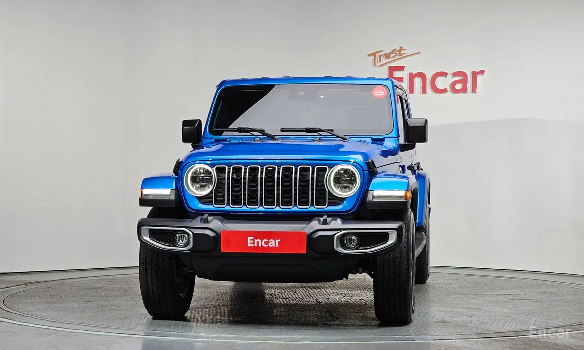 Фото 3 - Jeep Wrangler