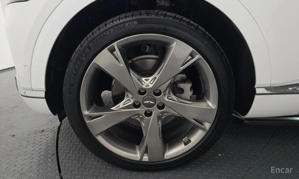 Фото 5 - Genesis GV80