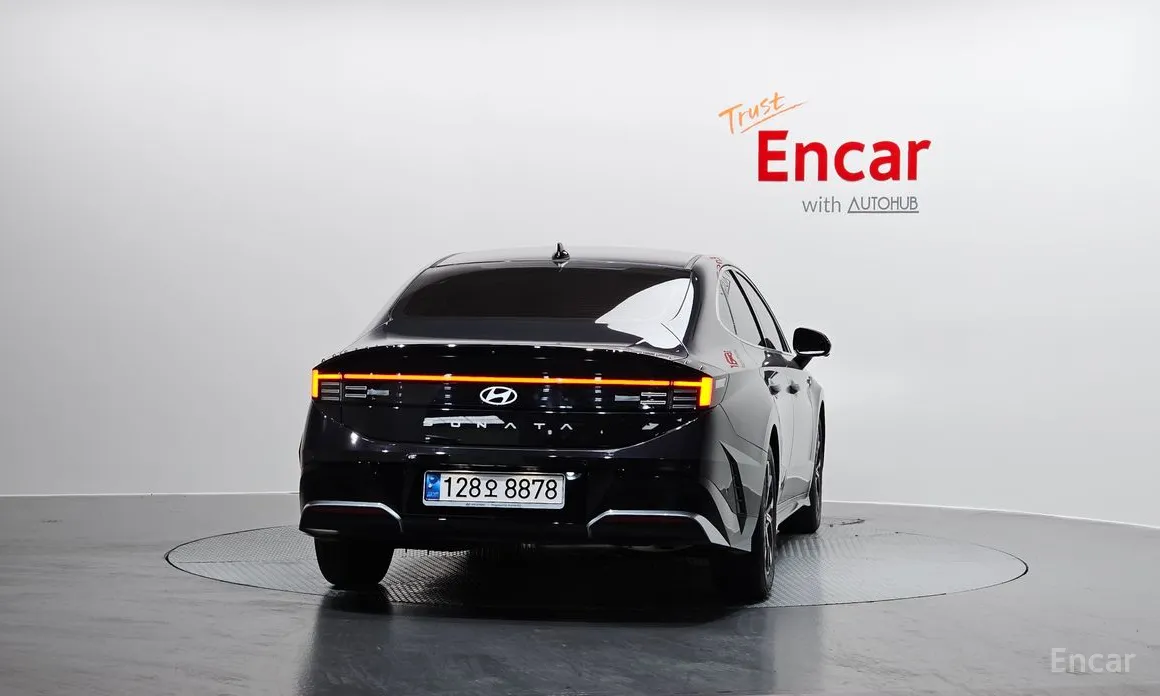 Фото 4 - Hyundai Sonata