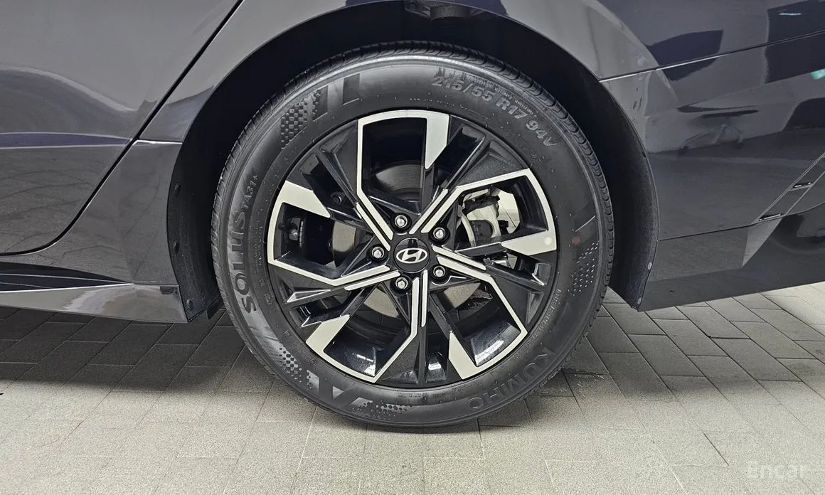 Фото 5 - Hyundai Sonata