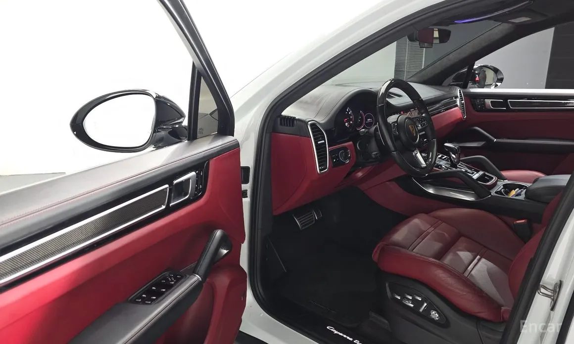 Фото 12 - Porsche Cayenne