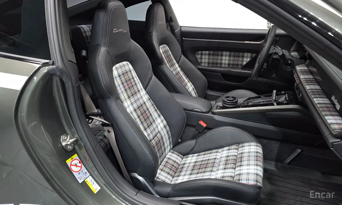 Фото 10 - Porsche 911