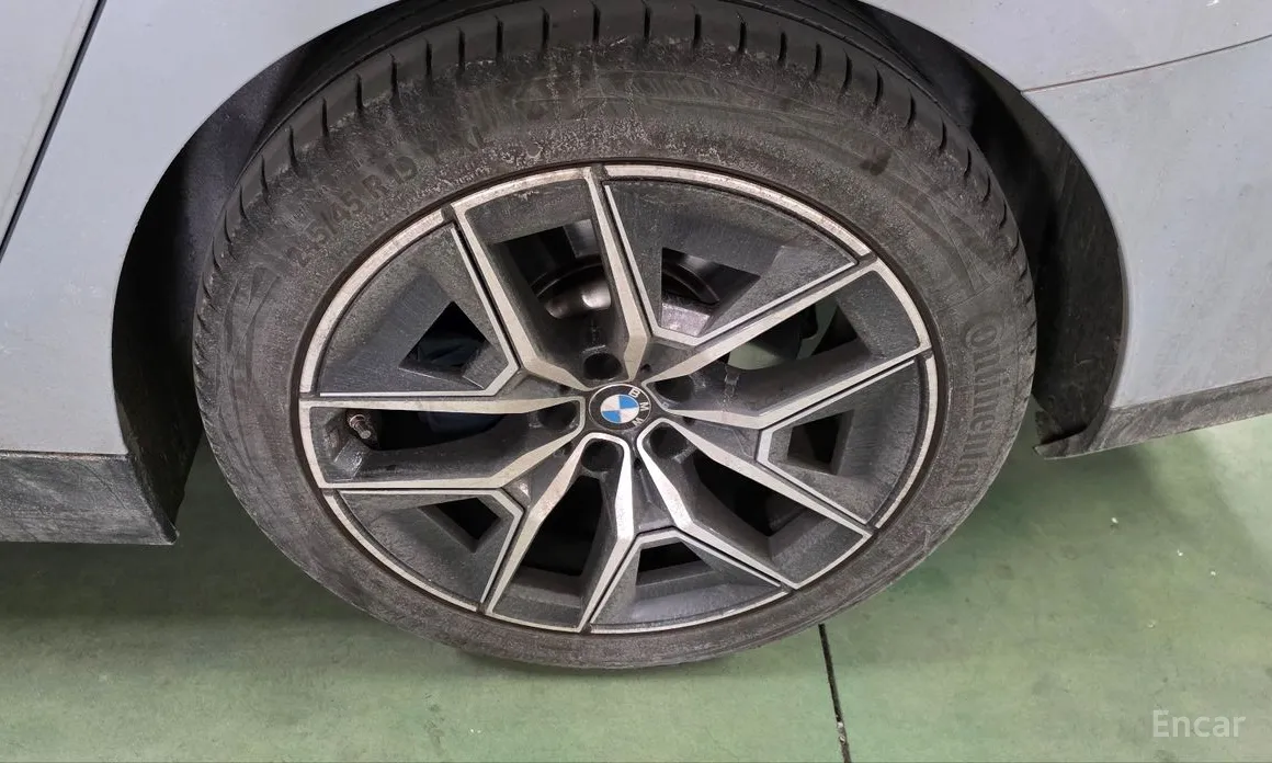 Фото 5 - BMW 5 Series