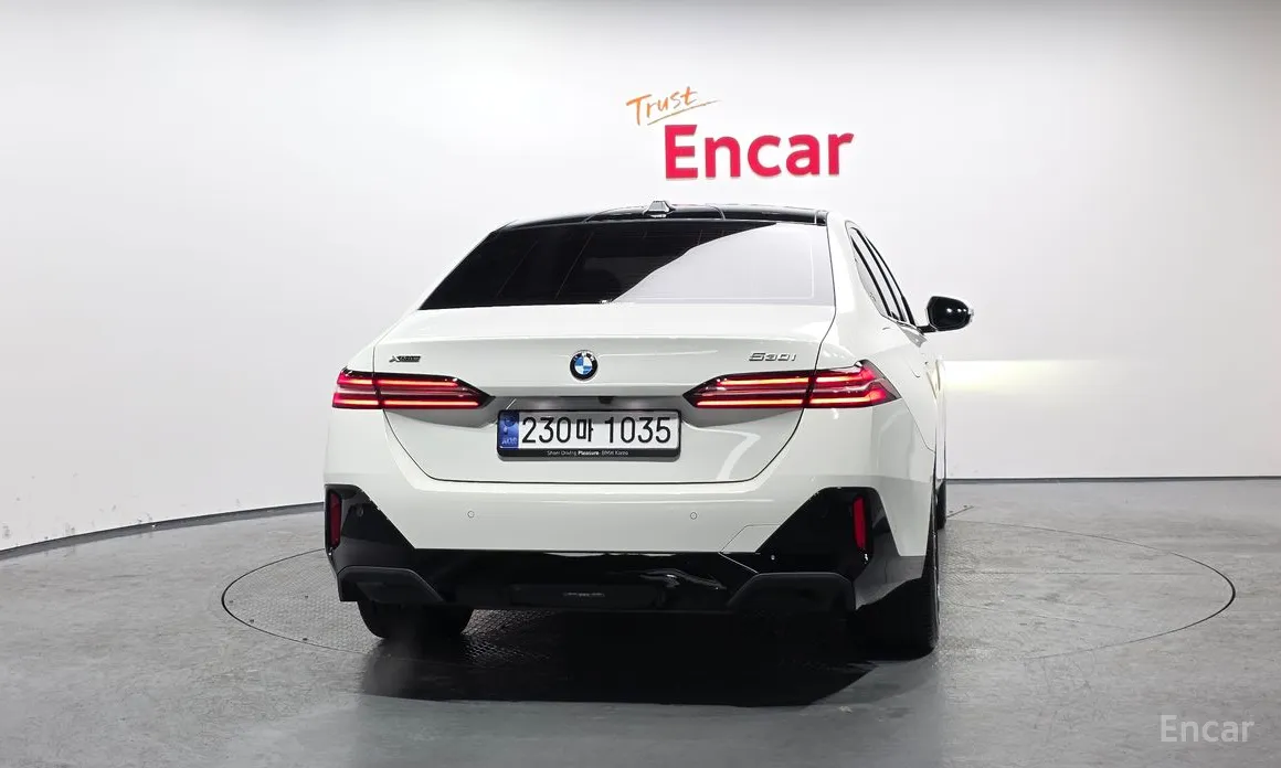 Фото 4 - BMW 5 Series