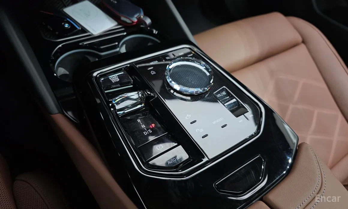 Фото 9 - BMW 5 Series