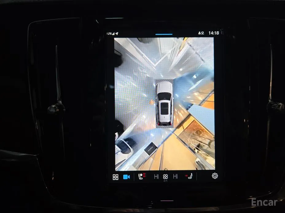 Фото 19 - Volvo V90