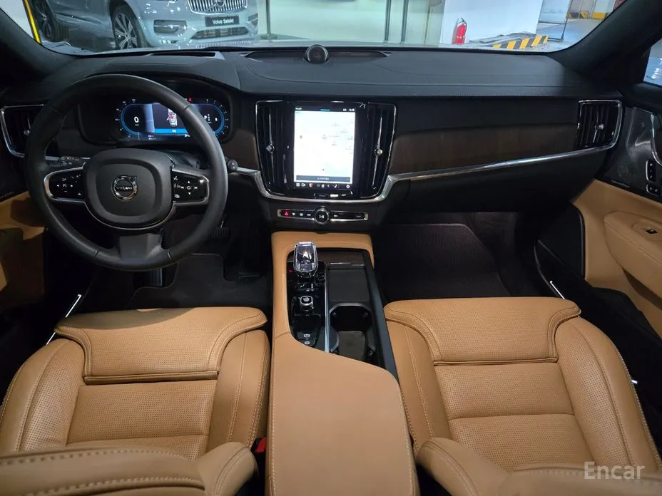 Фото 7 - Volvo V90