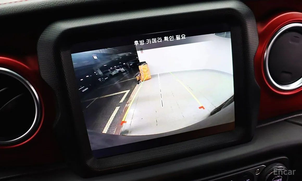 Фото 18 - Jeep Wrangler