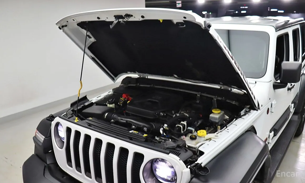Фото 6 - Jeep Wrangler