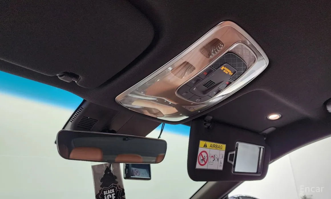 Фото 17 - Genesis G80