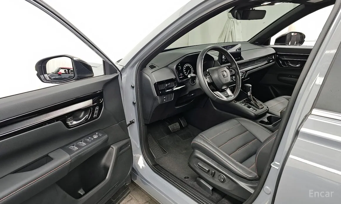 Фото 10 - Honda CR-V