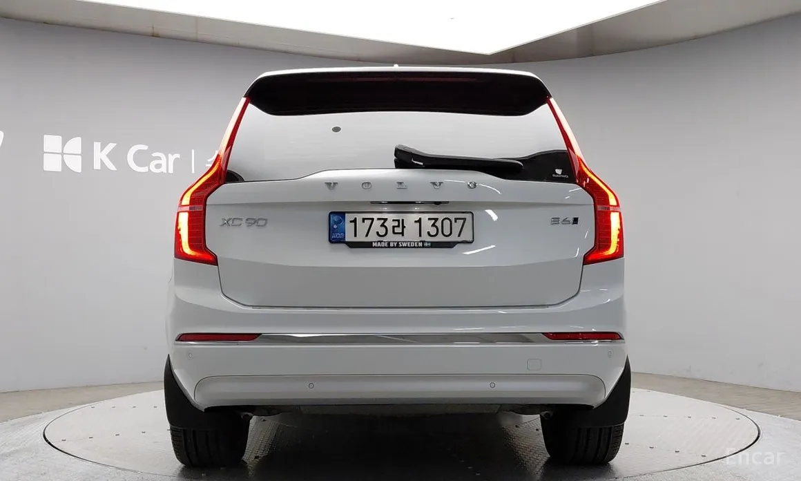 Фото 12 - Volvo XC90