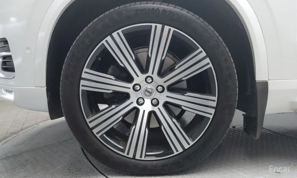 Фото 5 - Volvo XC90