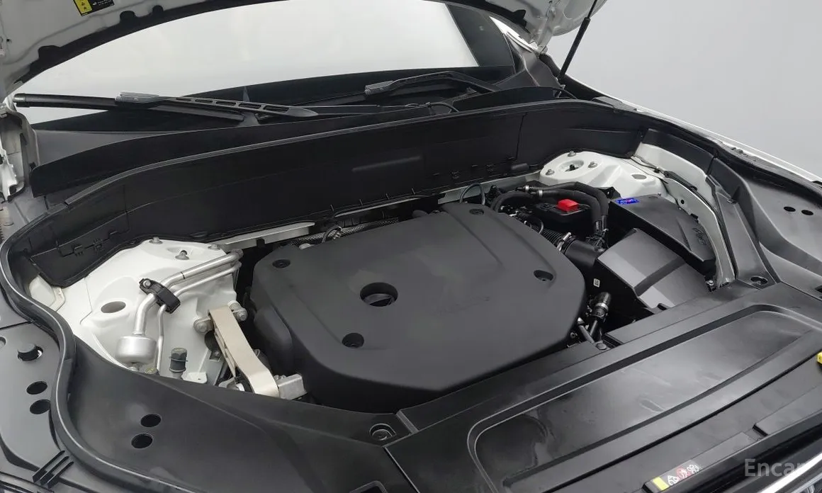 Фото 9 - Volvo XC90