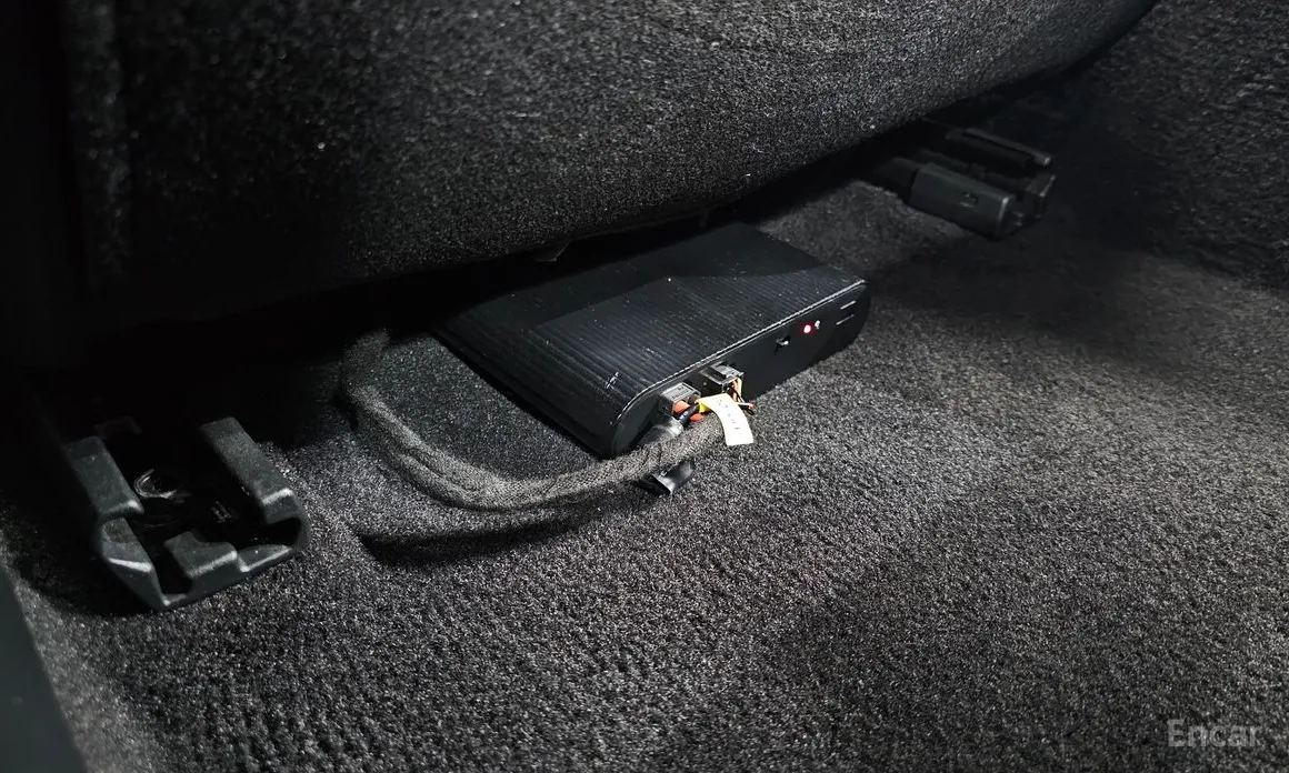 Фото 17 - Kia Stinger