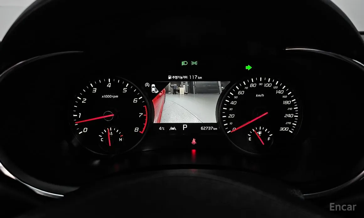 Фото 8 - Kia Stinger