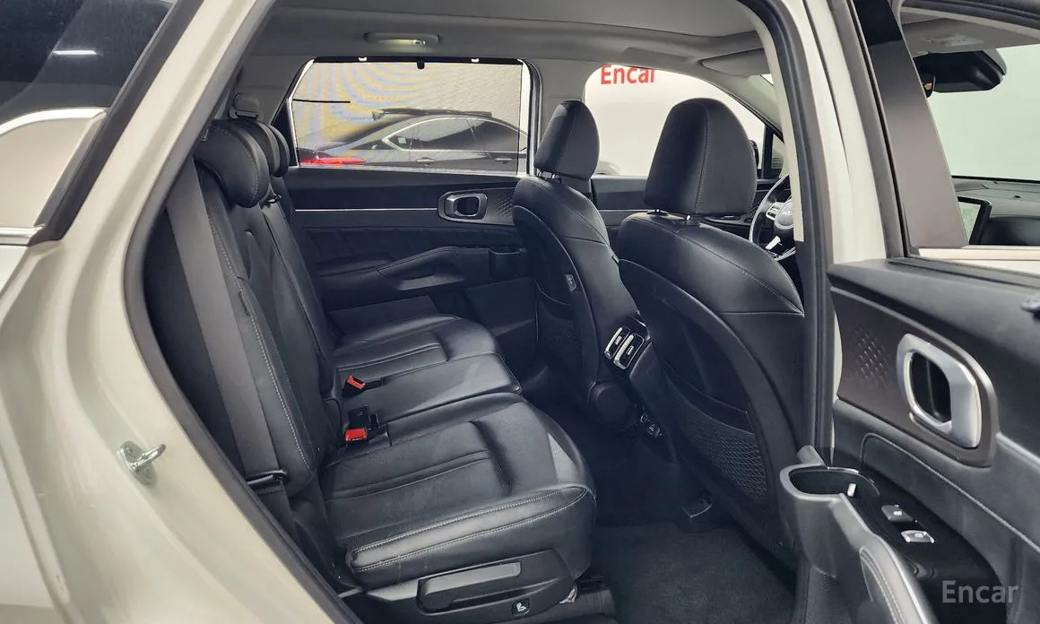 Фото 12 - Kia Sorento