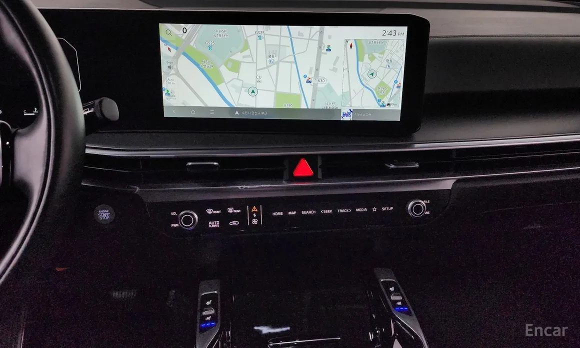 Фото 14 - Kia Sorento