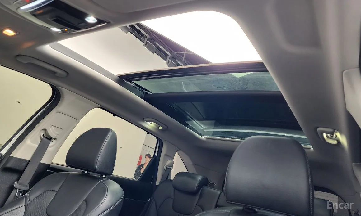 Фото 18 - Kia Sorento