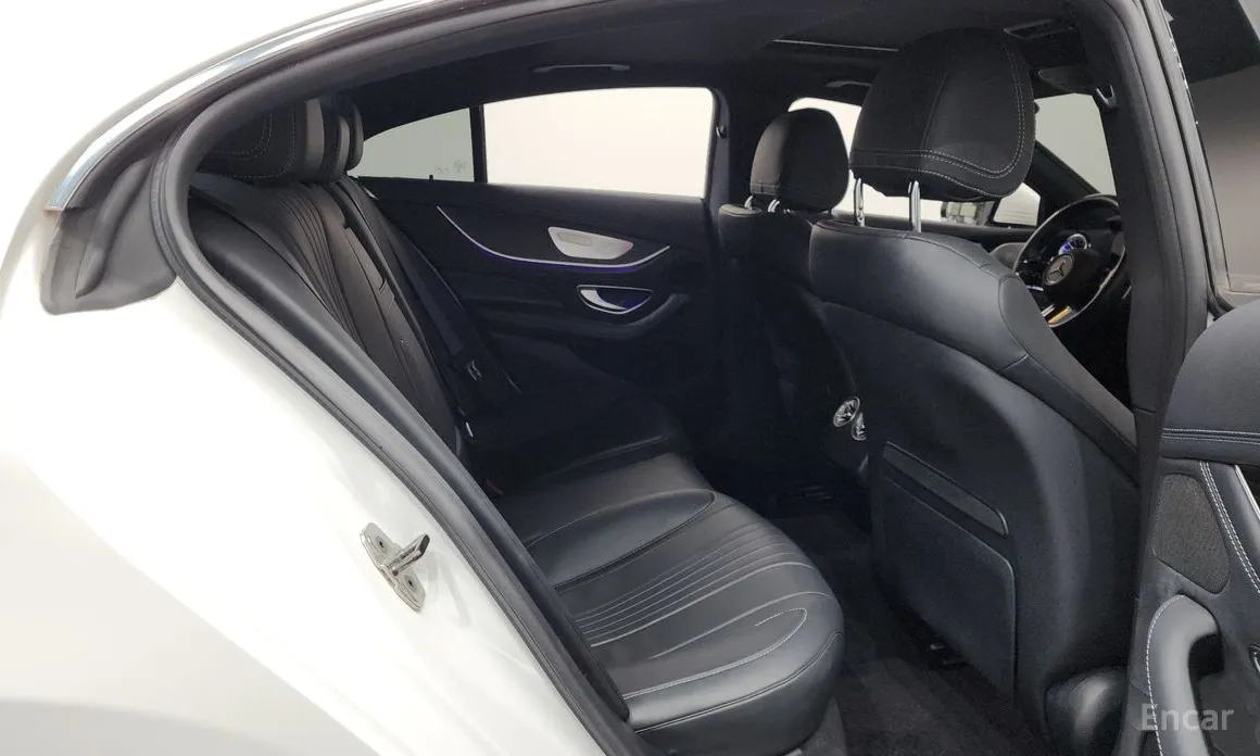 Фото 12 - Mercedes-Benz CLS-Class