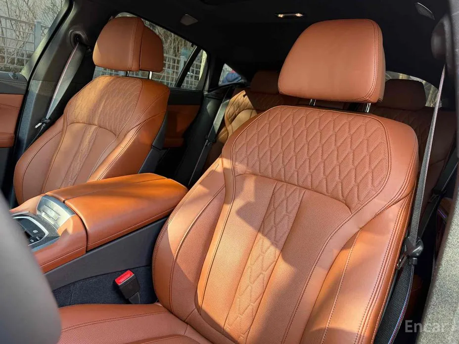 Фото 14 - BMW X6