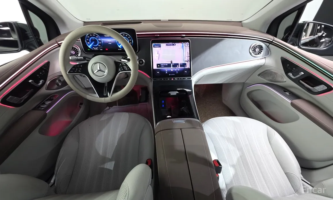 Фото 7 - Mercedes-Benz EQS