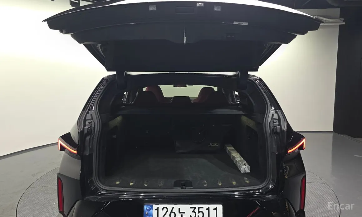 Фото 20 - BMW XM