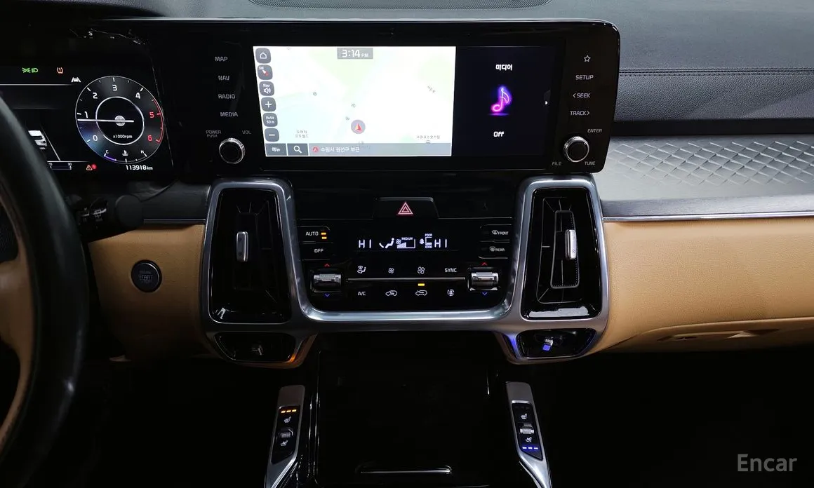 Фото 14 - Kia Sorento