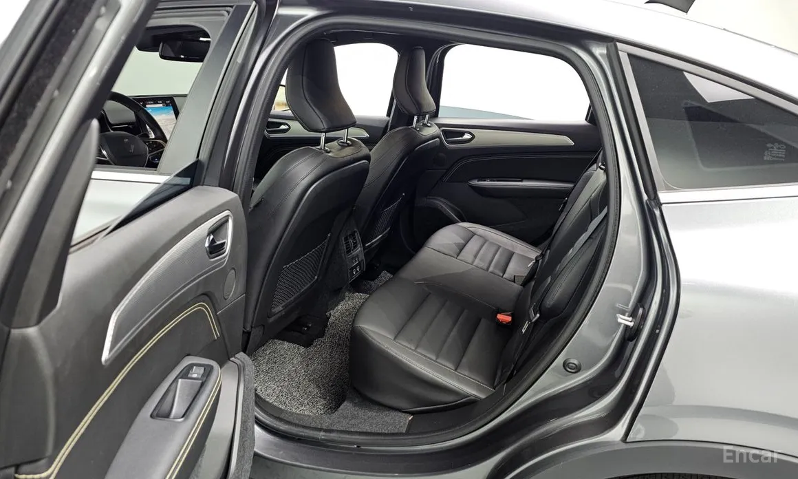 Фото 12 - Renault Arkana