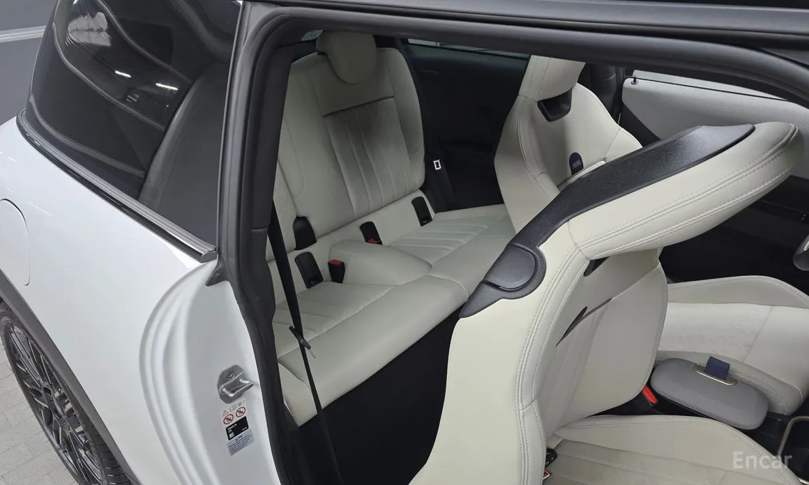 Фото 12 - Mini Cooper