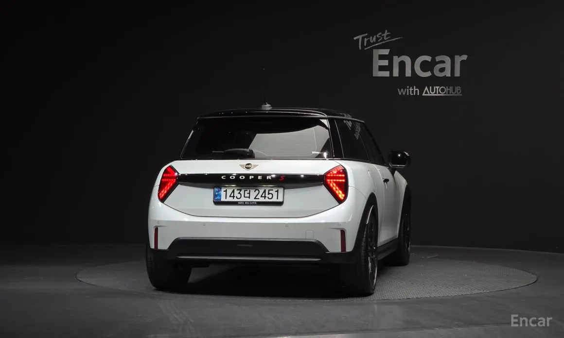 Фото 4 - Mini Cooper